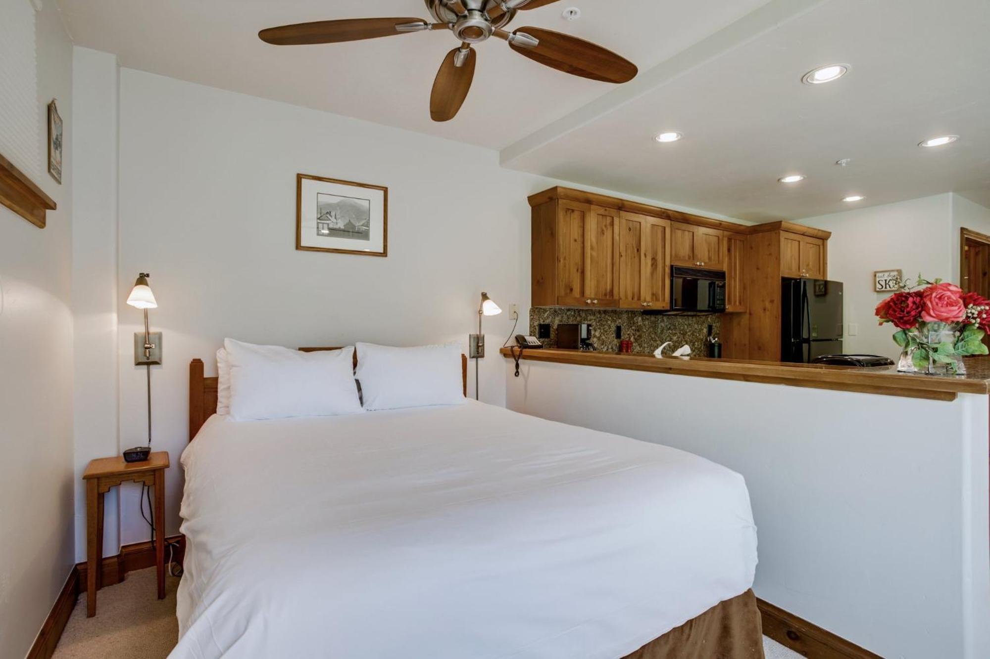 Elkhorn Lodge Avon Bagian luar foto