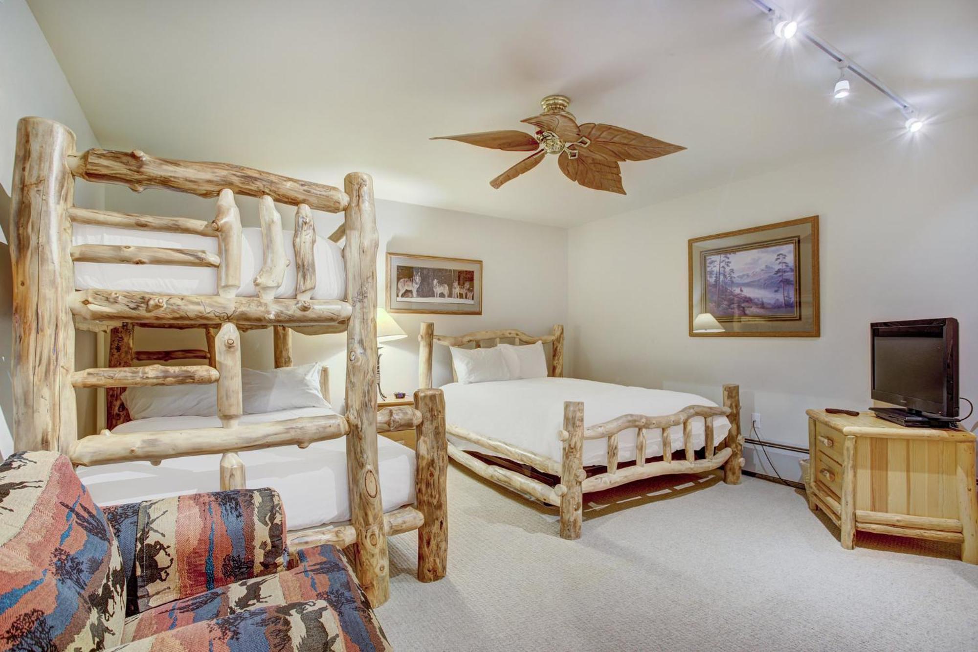 Elkhorn Lodge Avon Bagian luar foto
